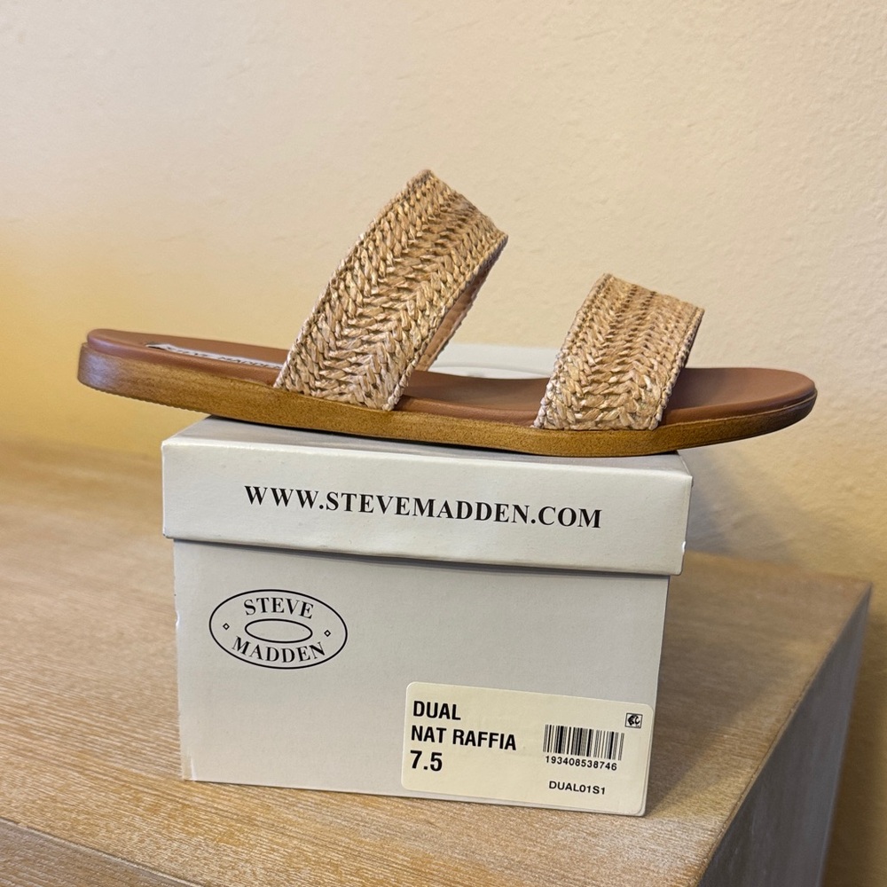 Steve Madden Tan Raffia Slide Sandals